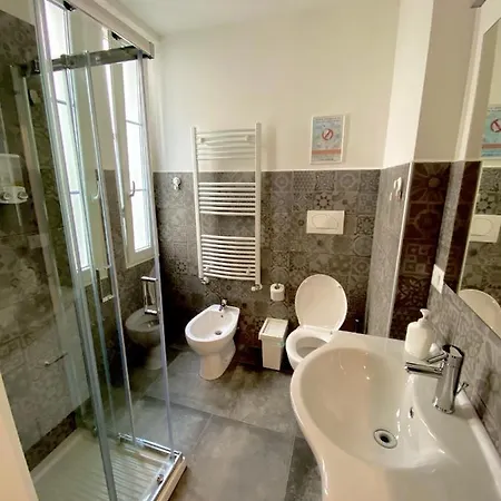 Mimi Rooms&studios 4*