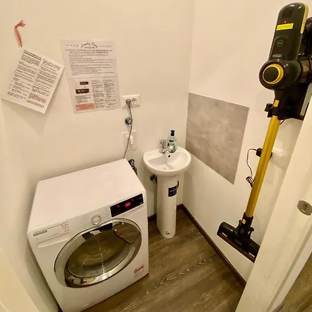 Mimi Rooms&studios 4*